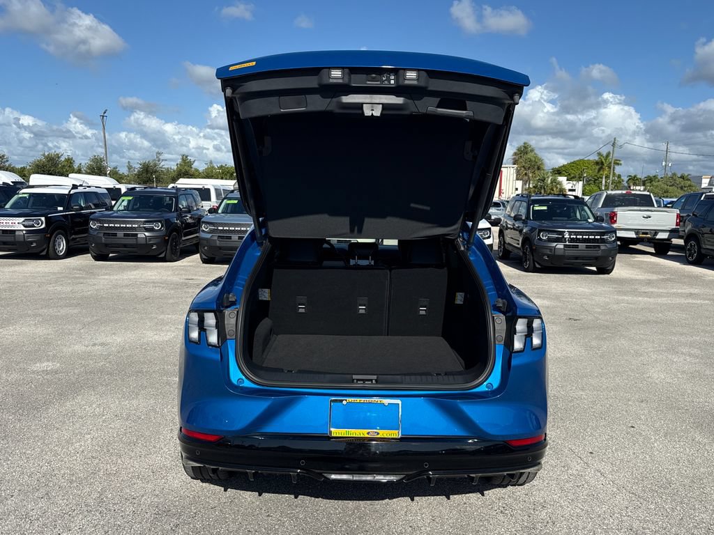 Certified 2025 Ford Mustang Mach-E GT AWD/4WD image 28