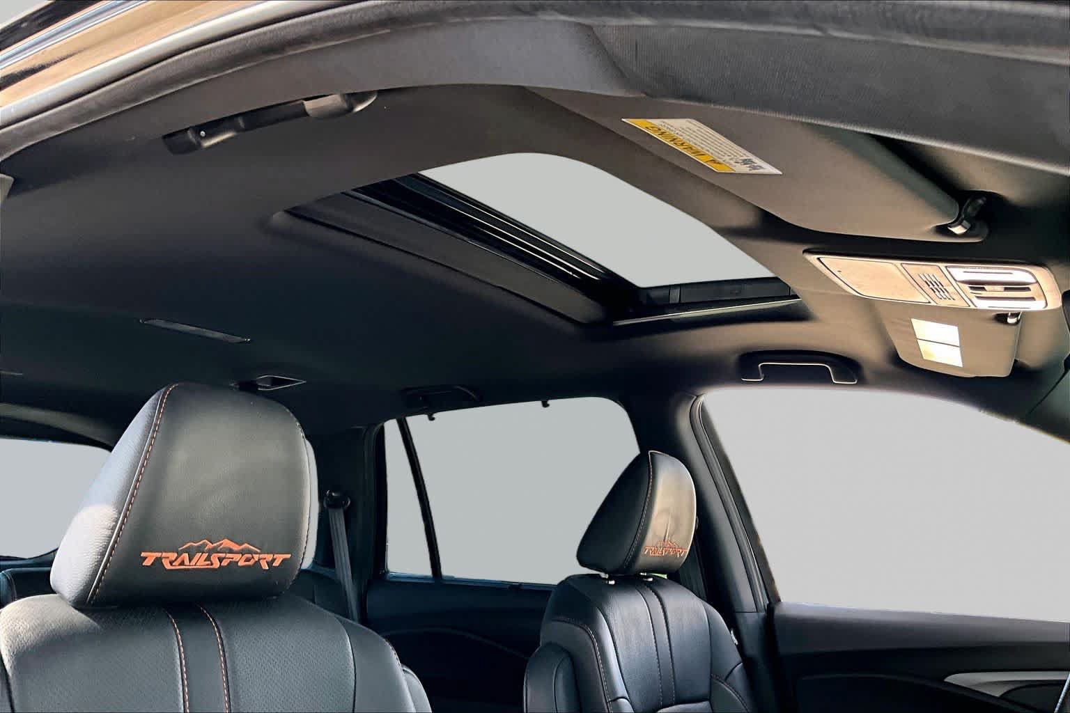 Certified 2023 Honda Passport TrailSport image 14