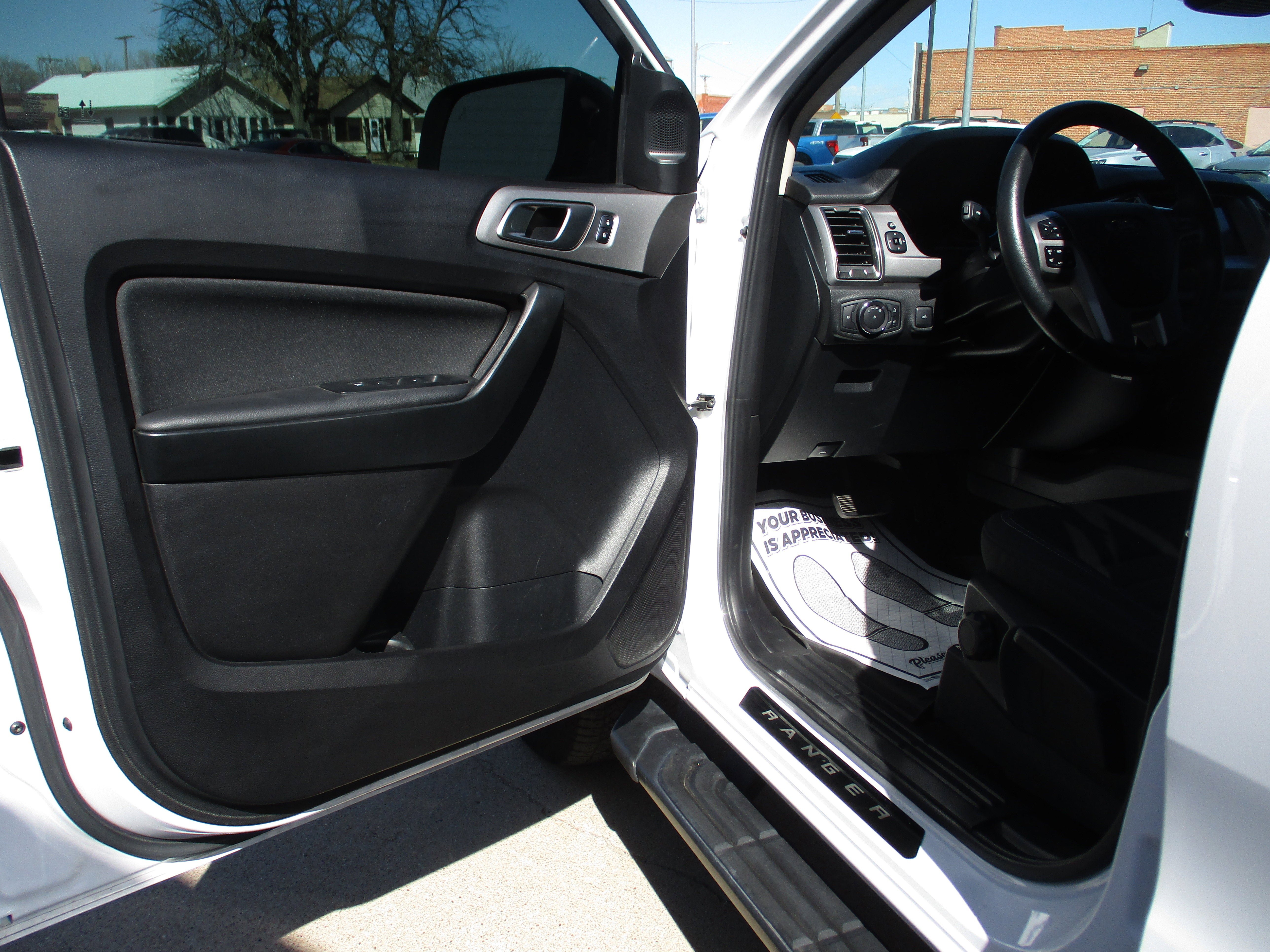 Used 2020 Ford Ranger XLT w/ Equipment Group 301A Mid image 10
