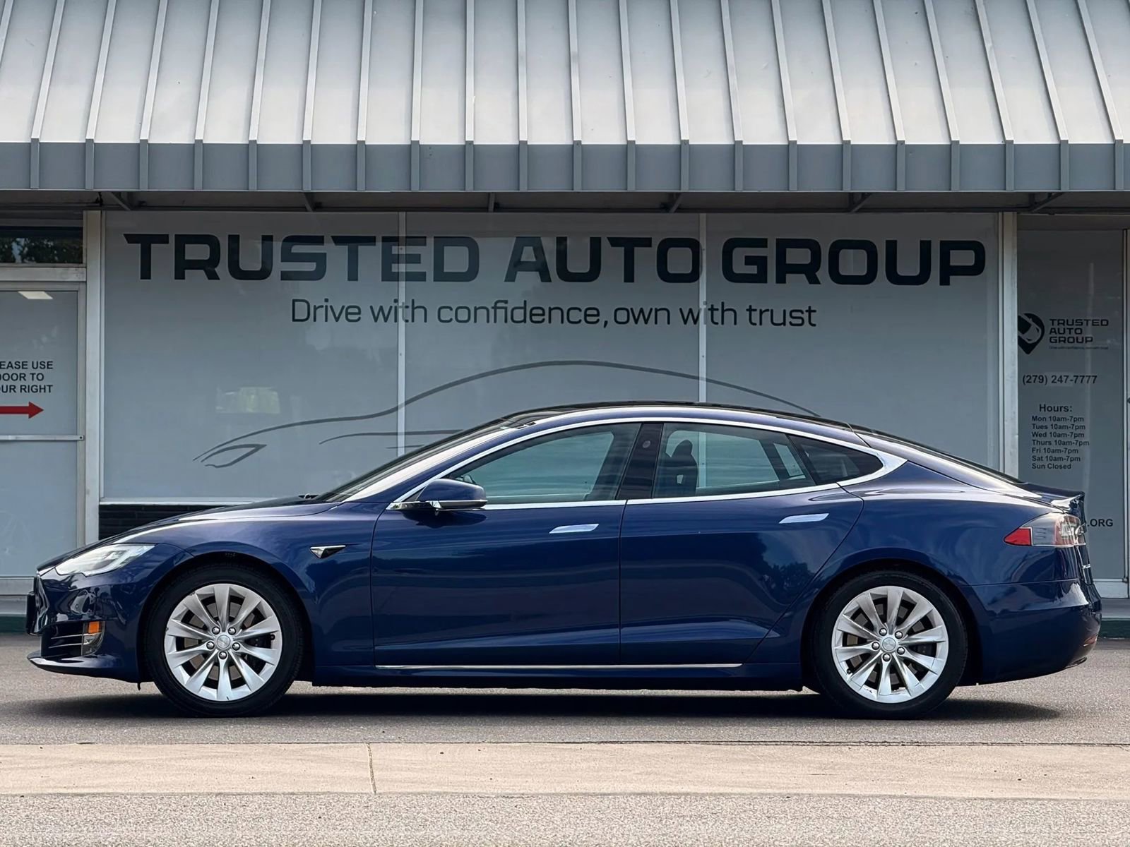 Used 2019 Tesla Model S 100D image 6
