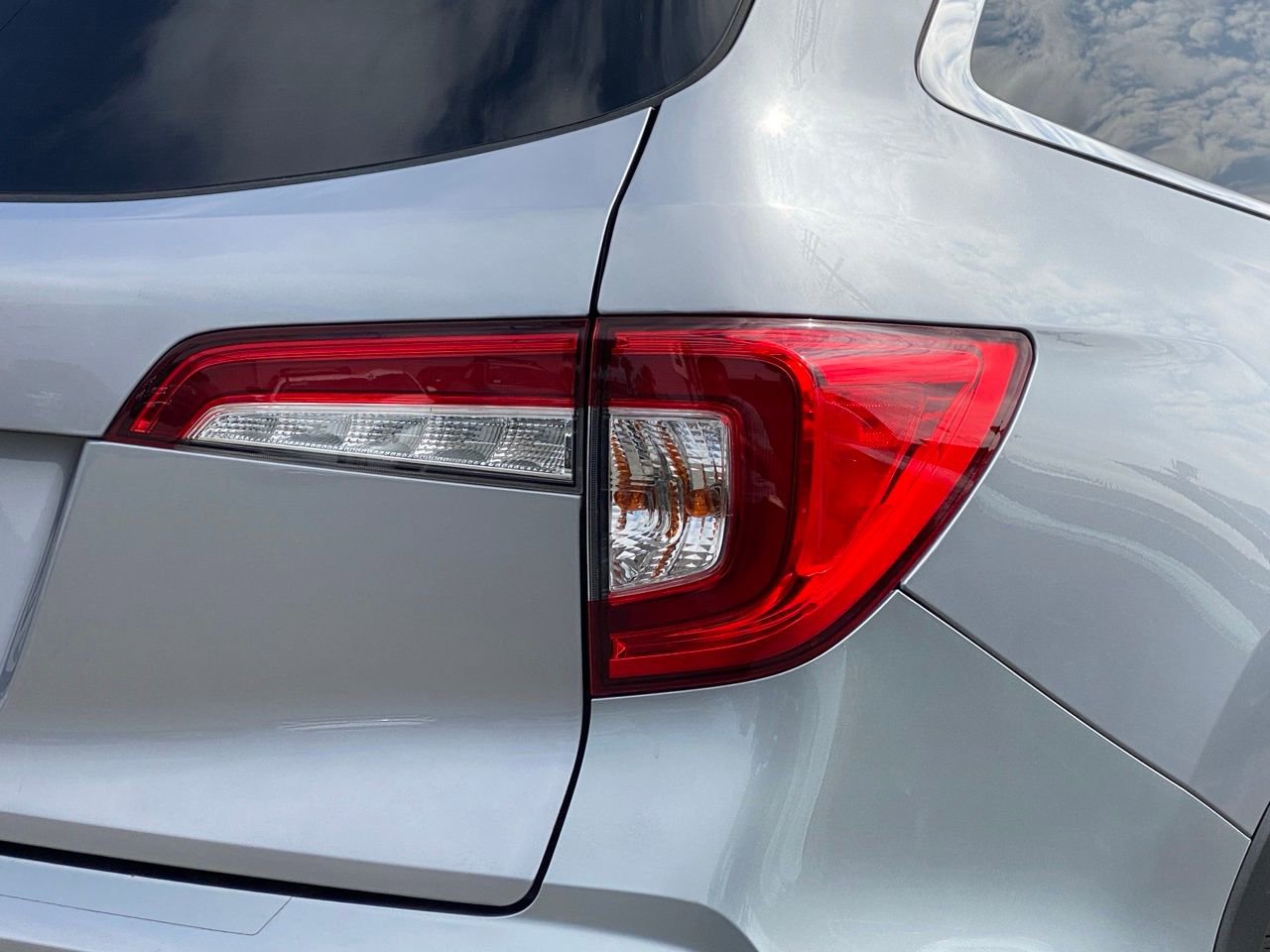 Used 2020 Honda Pilot LX image 4