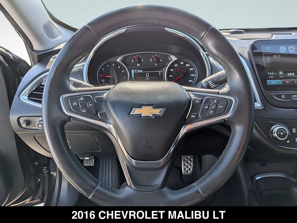Used 2016 Chevrolet Malibu LT w/ Leather Package FWD image 17