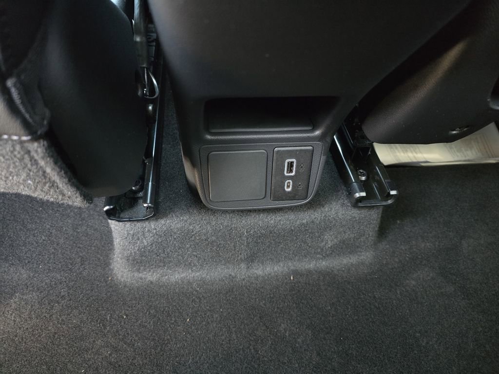 Used 2023 Buick Encore GX Select FWD image 24