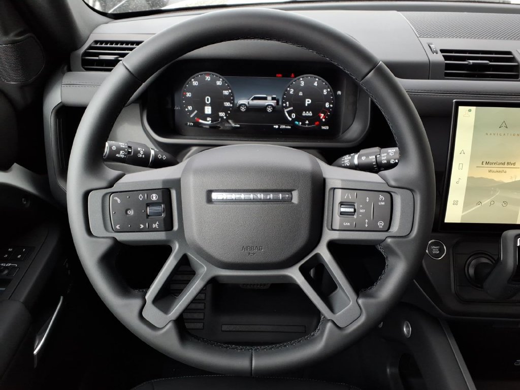 New 2026 Land Rover Defender 110 X-Dynamic SE AWD/4WD image 16