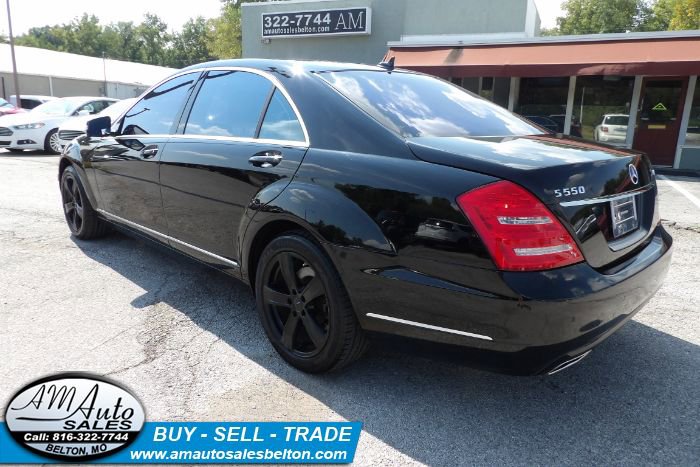 Used 2010 Mercedes-Benz S 550 4MATIC image 3