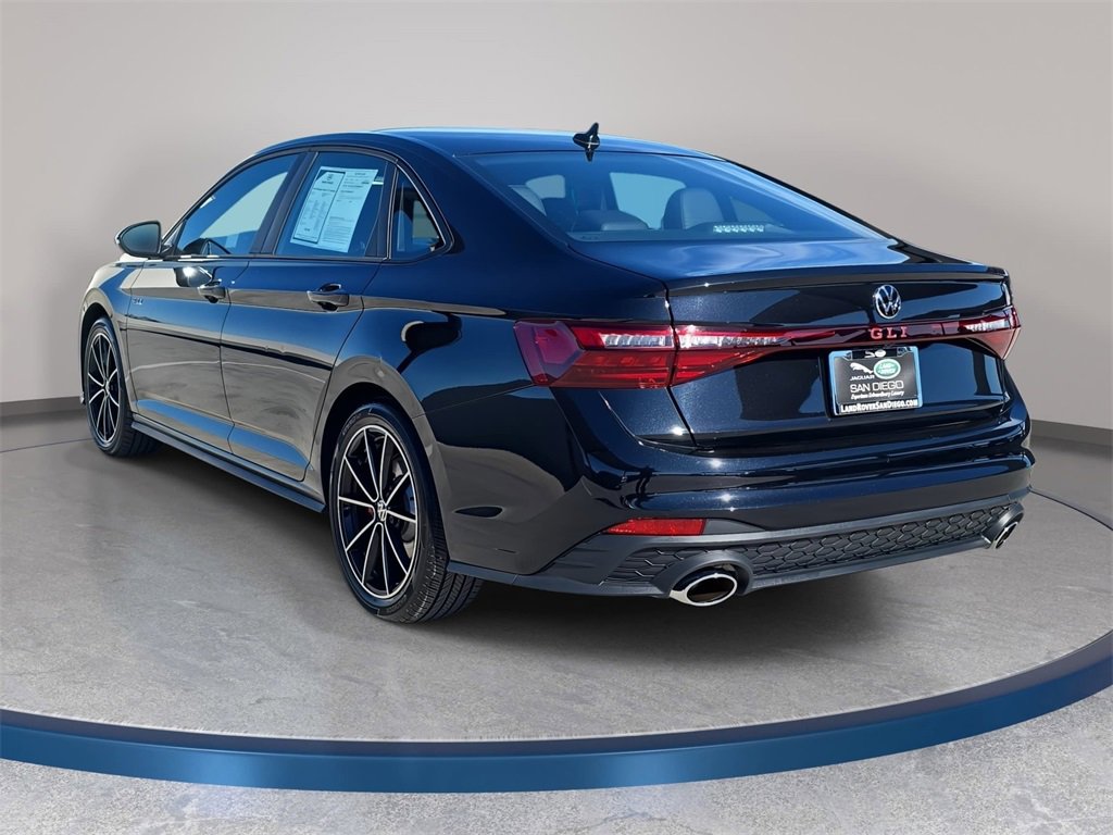 Used 2025 Volkswagen Jetta GLI Autobahn image 8