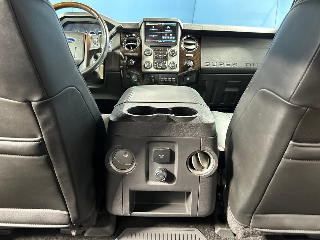 Used 2016 Ford F350 Platinum w/ Snow Plow Prep Package AWD/4WD image 39