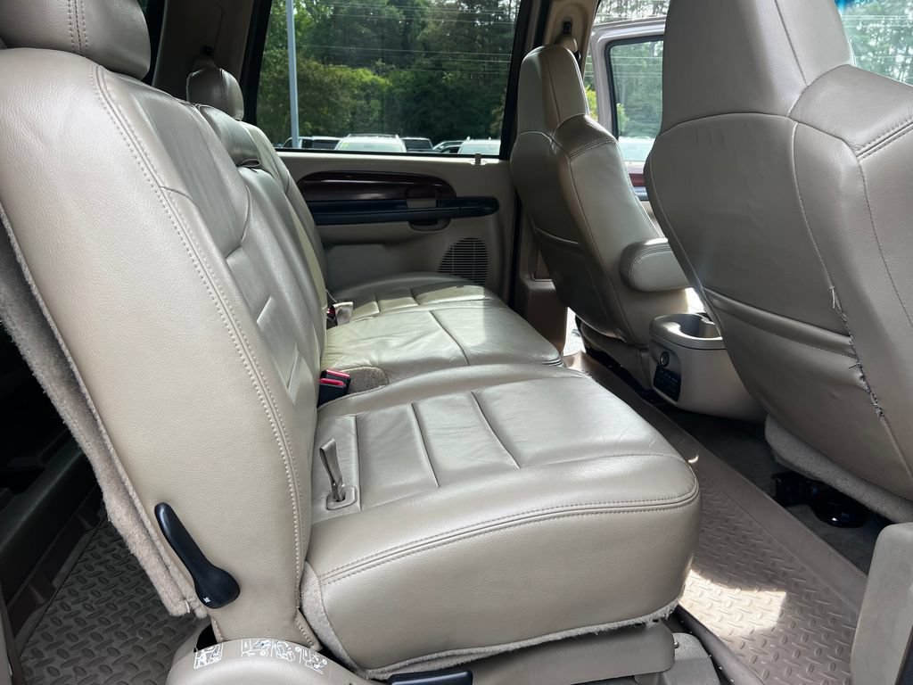 Used 2005 Ford Excursion Limited AWD/4WD image 15