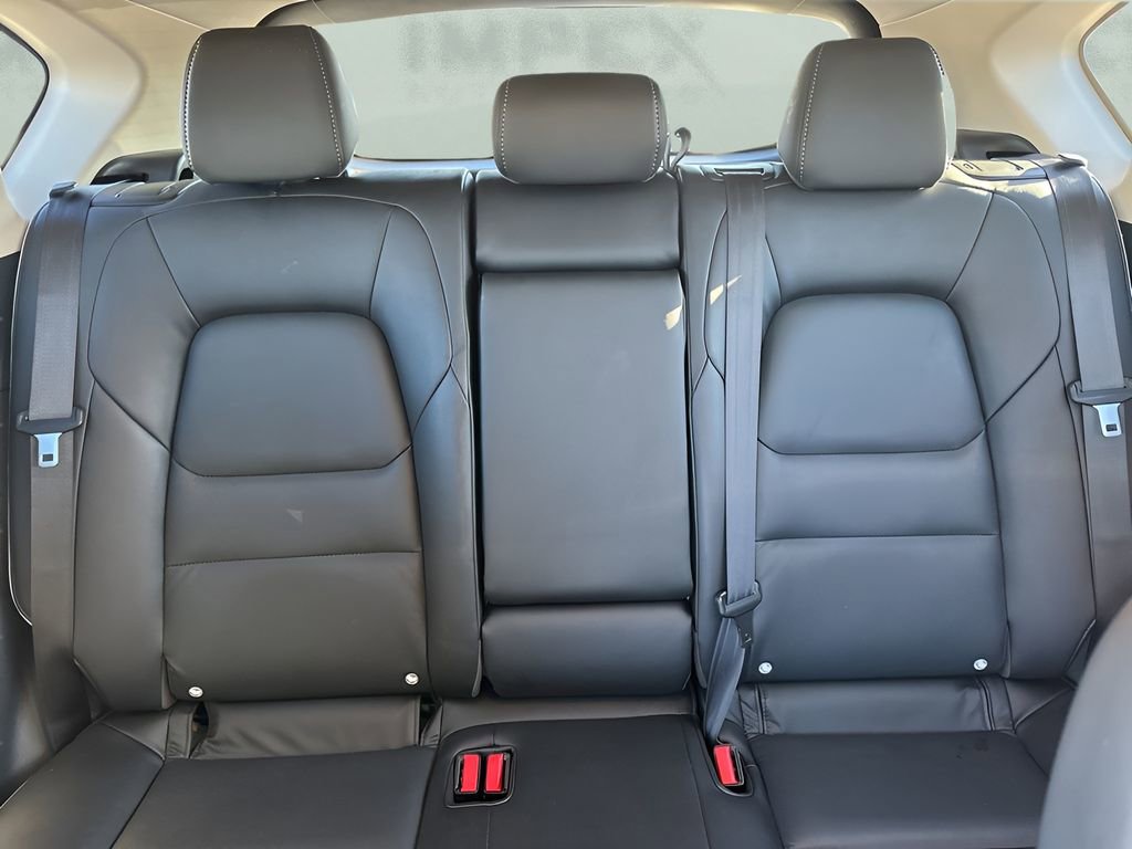 Used 2025 MAZDA CX-5 AWD 2.5 S w/ Select Package image 11