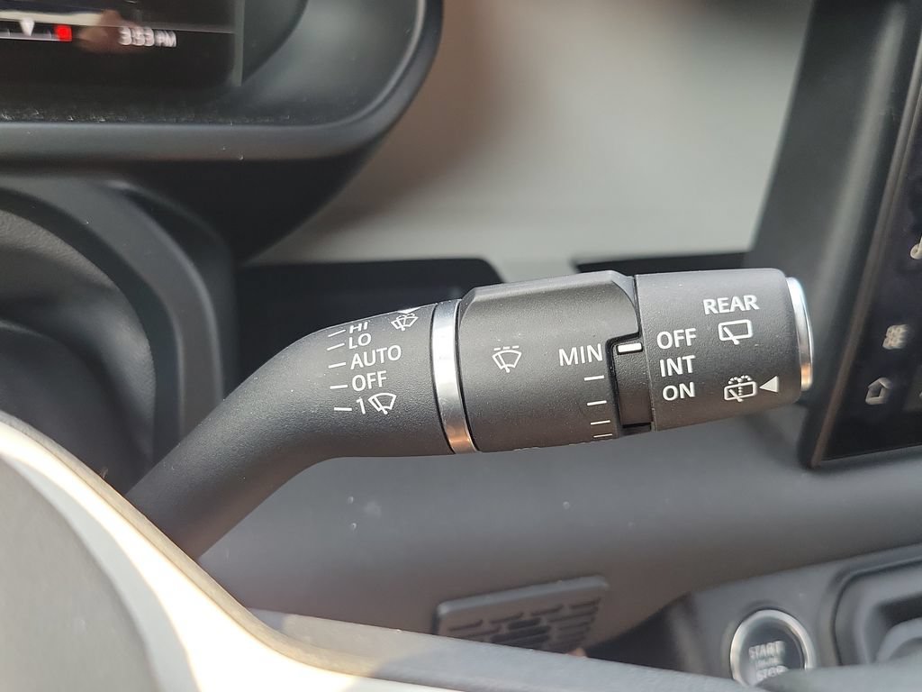 Used 2025 Land Rover Defender 110 S AWD/4WD image 17