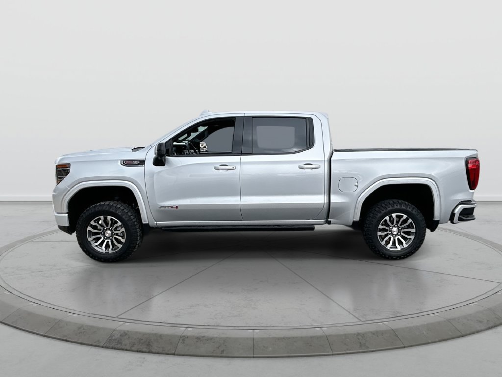 Used 2022 GMC Sierra 1500 AT4 w/ AT4 Premium Package AWD/4WD image 5