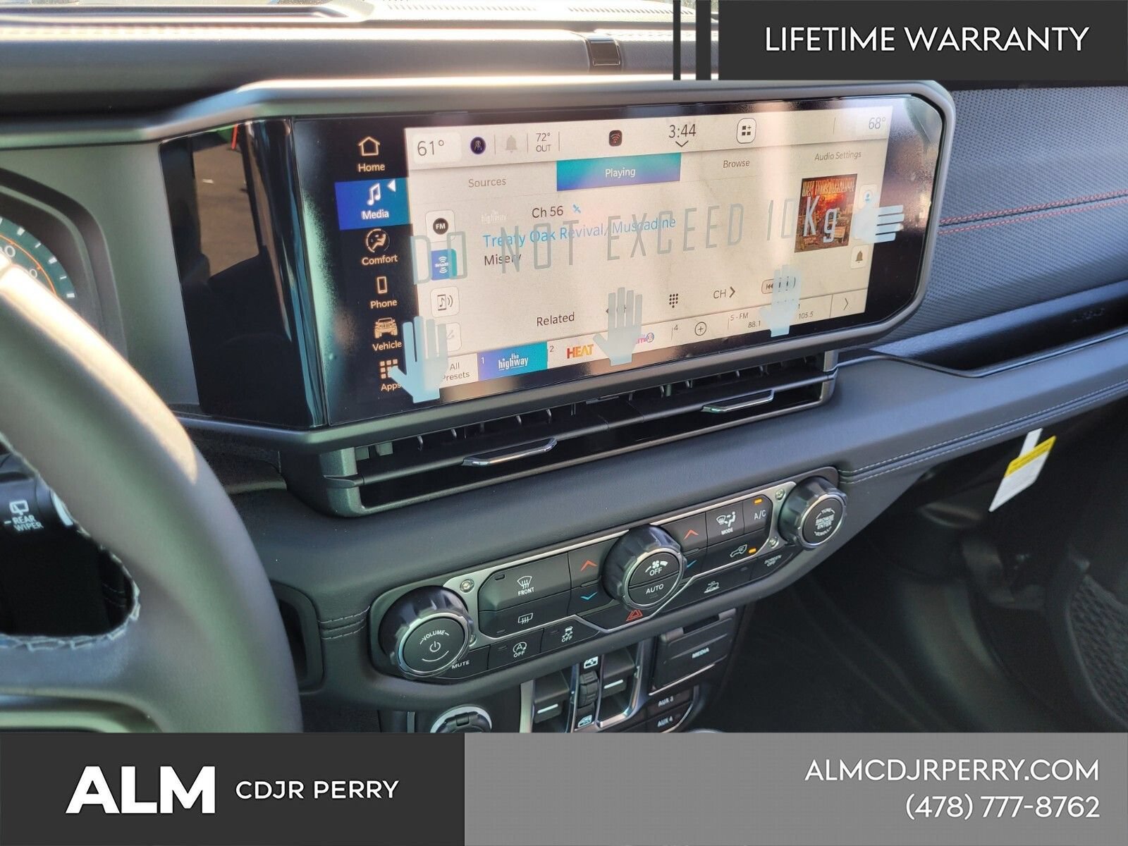 New 2026 Jeep Wrangler Unlimited Rubicon AWD/4WD image 25