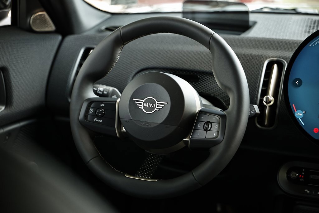 New 2025 MINI Cooper Countryman S w/ Comfort Package Max image 26