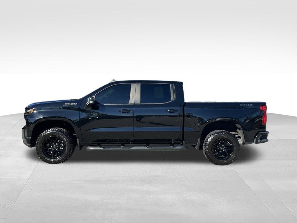 Used 2020 Chevrolet Silverado 1500 LT Trail Boss w/ Midnight Edition AWD/4WD image 10