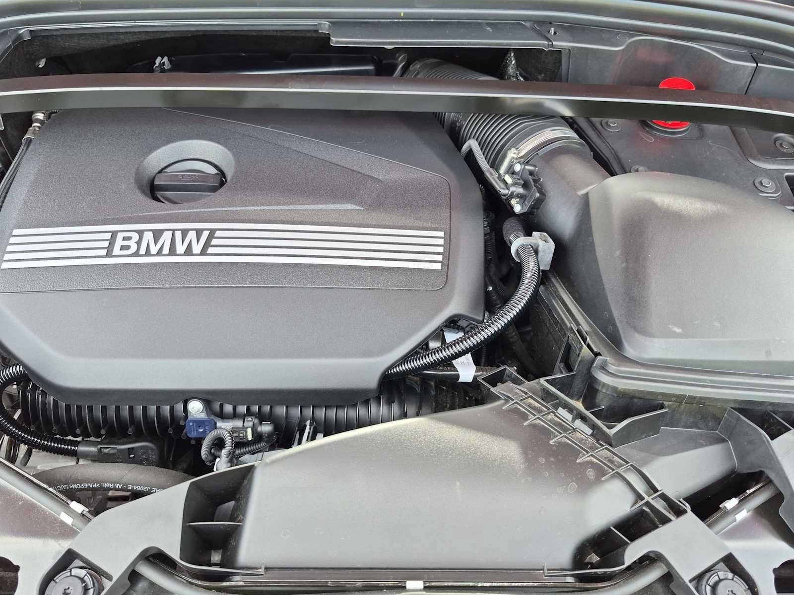 Used 2026 BMW X2 xDrive28i AWD/4WD image 14
