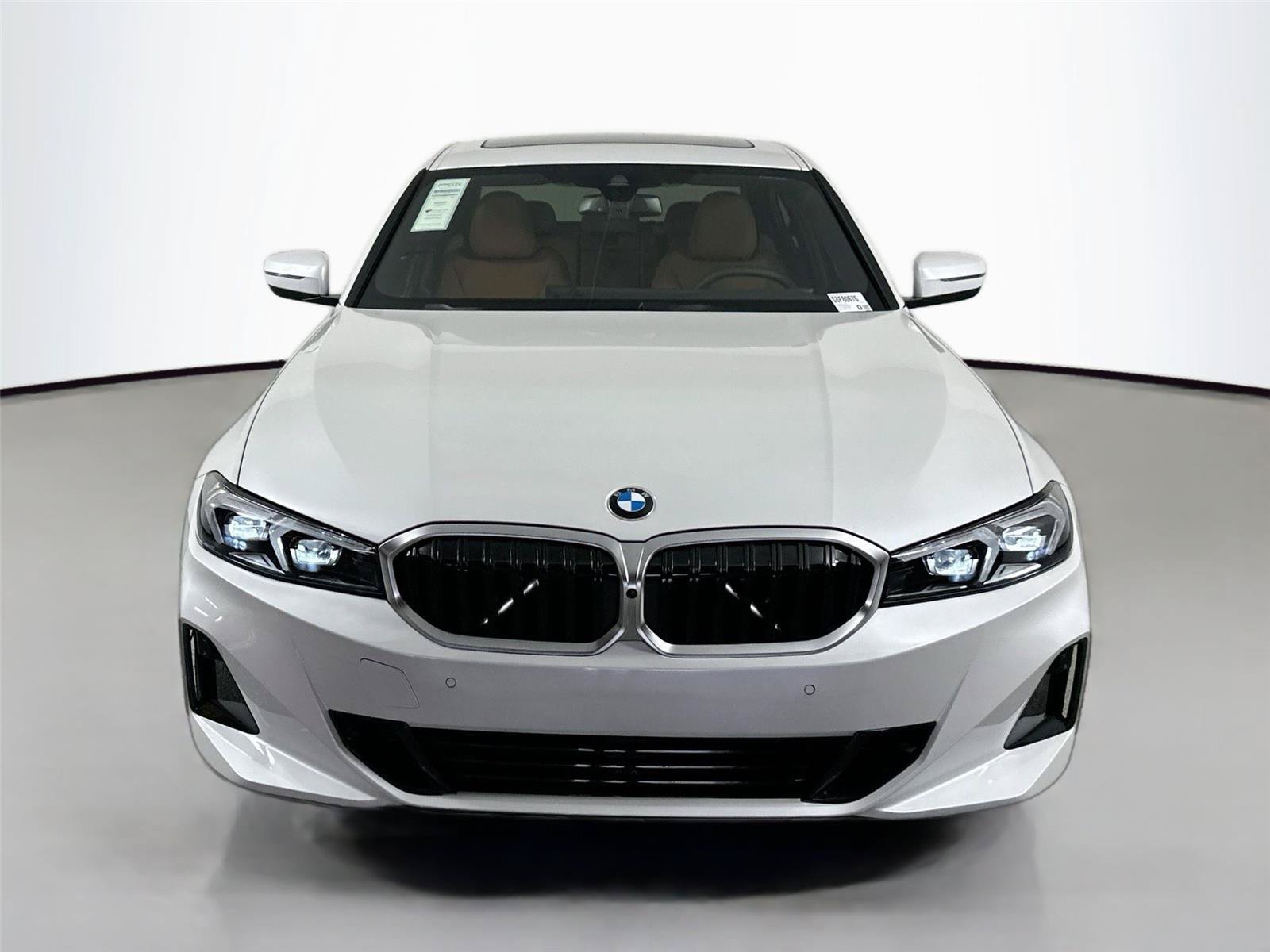New 2025 BMW 330i Sedan w/ Premium Package RWD image 4