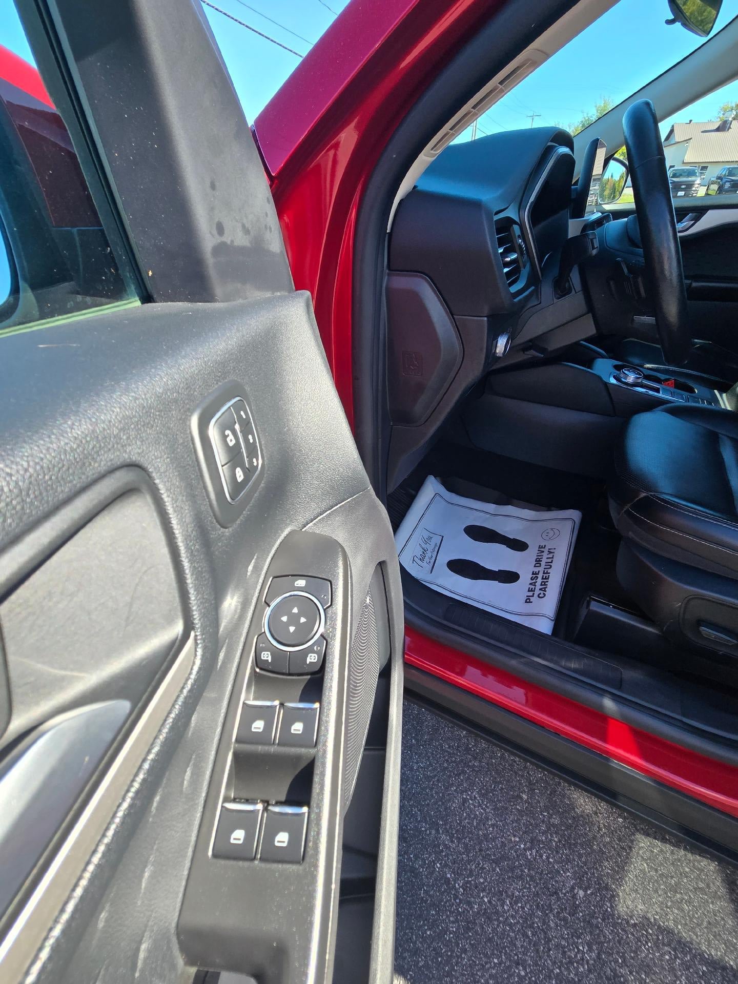 Used 2020 Ford Escape SEL AWD/4WD image 11