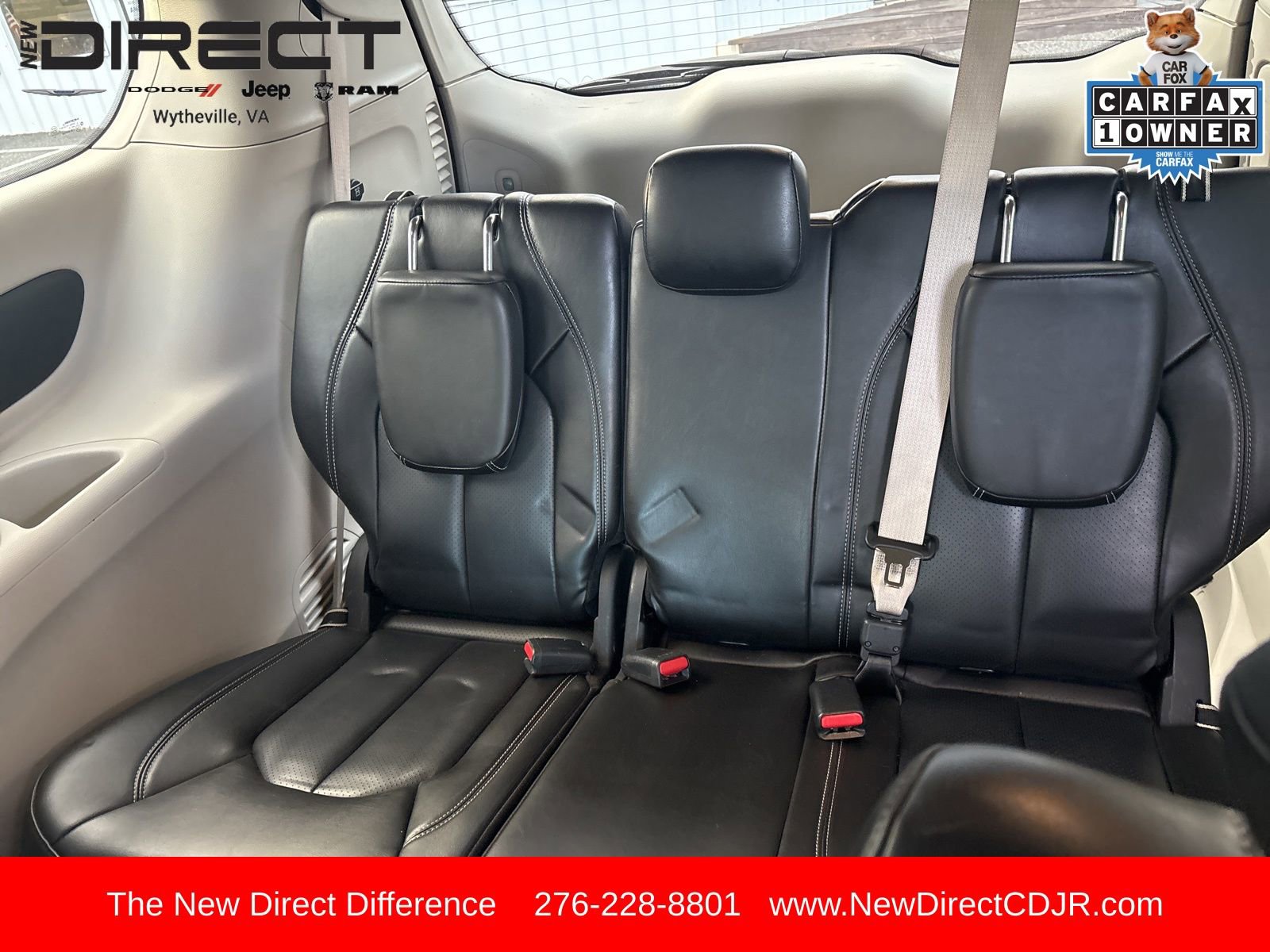 Used 2023 Chrysler Pacifica Touring-L image 21