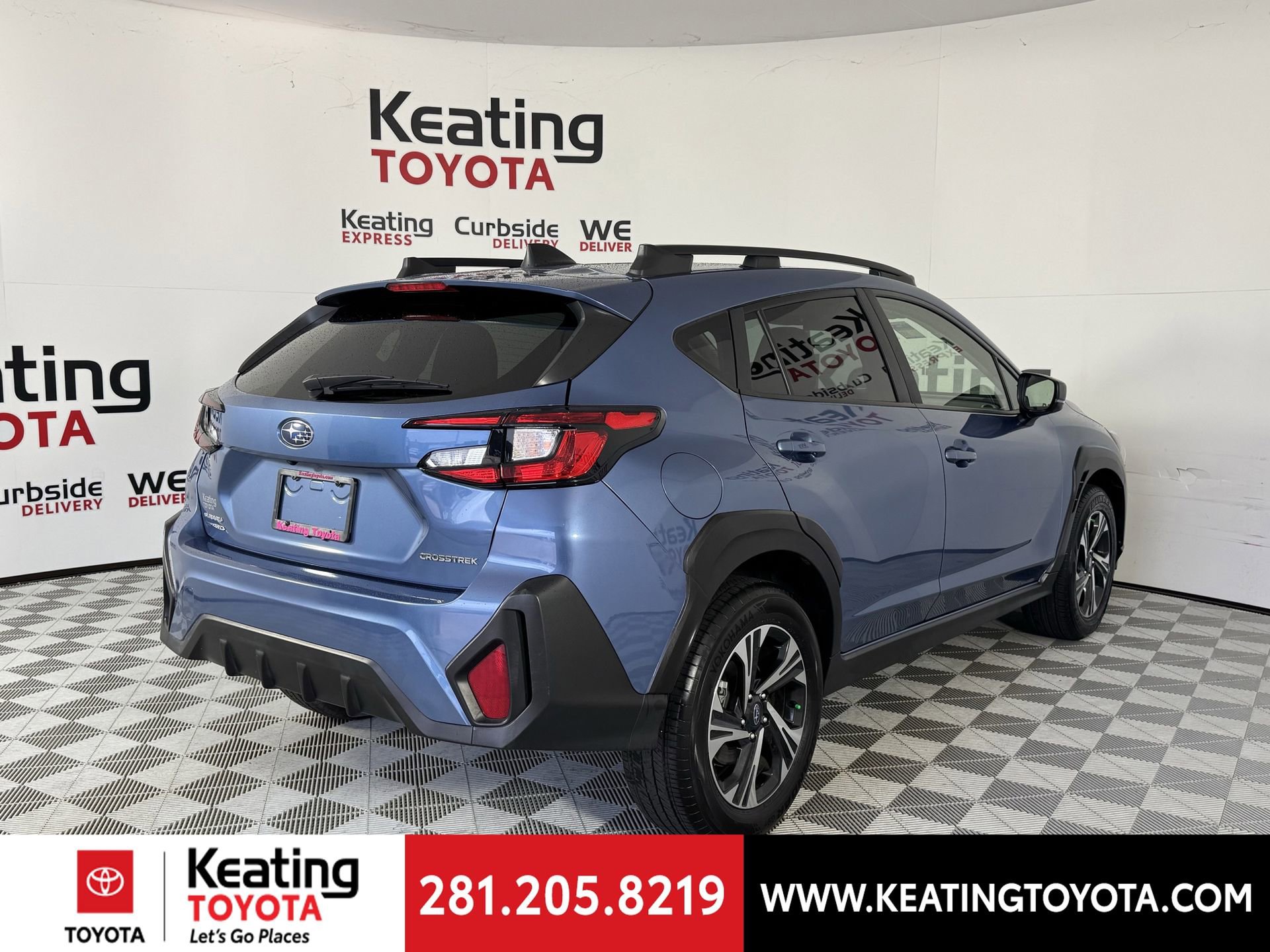 Used 2024 Subaru Crosstrek 2.0i Premium AWD/4WD image 5