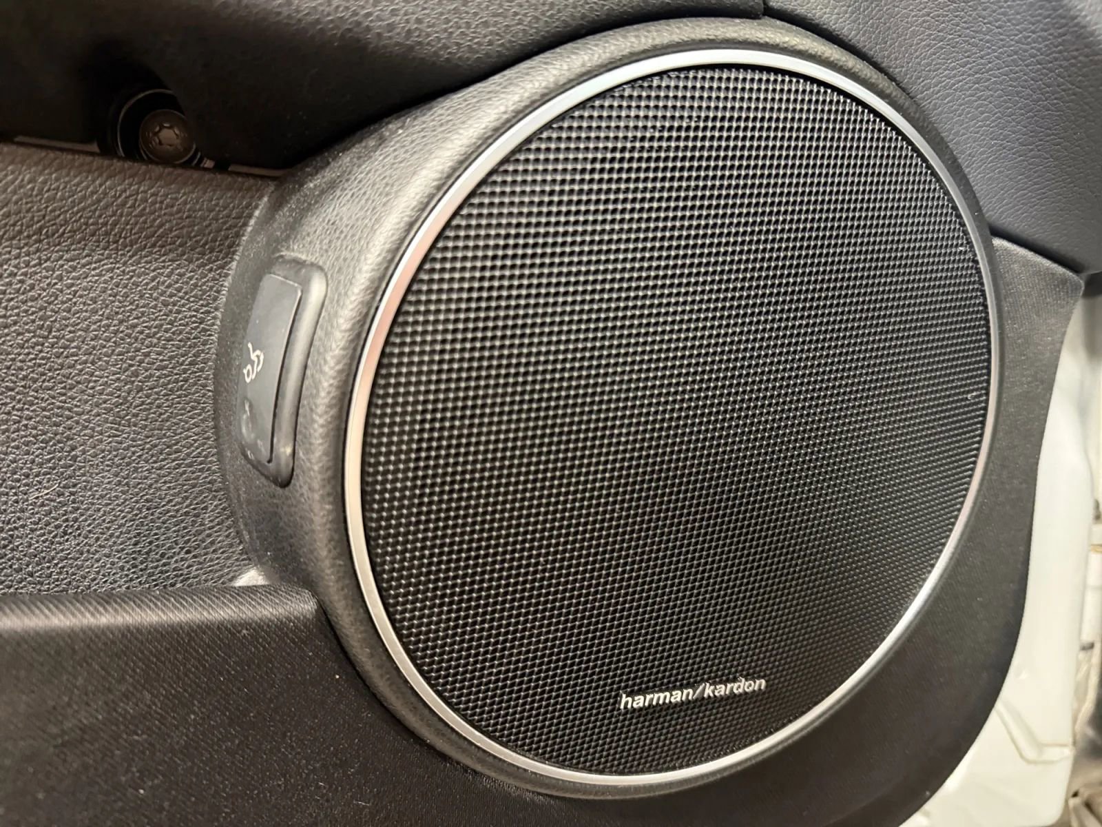 Used 2014 Mercedes-Benz C 300 C 300 4MATIC Sport Sedan 4D image 35