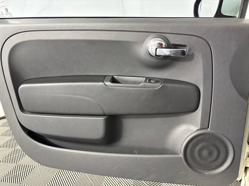 Used 2012 FIAT 500 Sport w/ Safety & Convenience Pkg FWD image 18