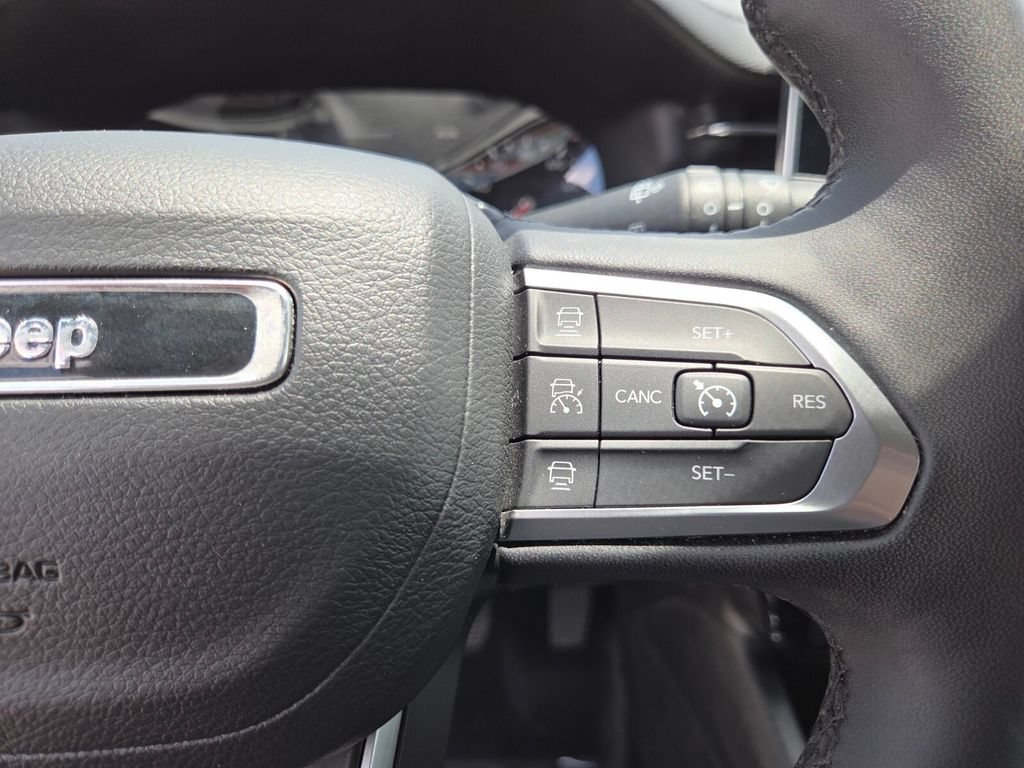 Used 2024 Jeep Compass Limited AWD/4WD image 34
