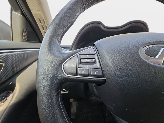 Used 2015 INFINITI Q50 Premium w/ Navigation Package image 16