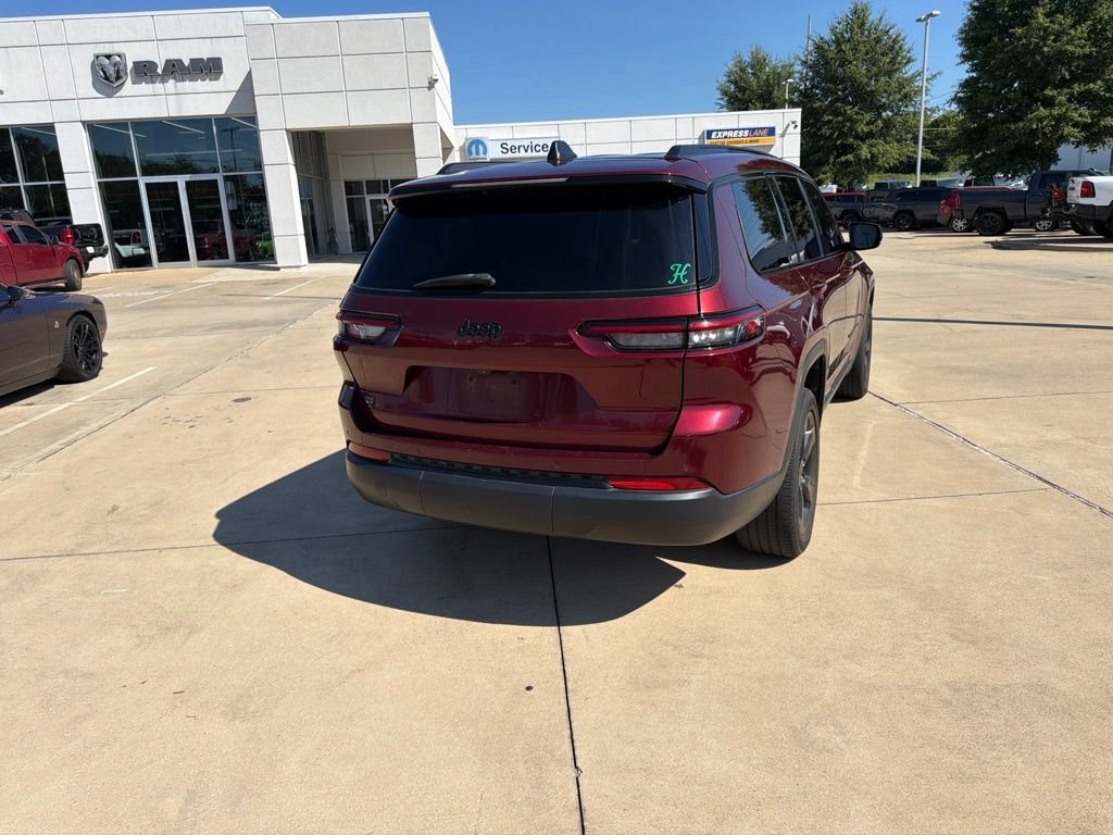 Used 2022 Jeep Grand Cherokee L Laredo RWD image 16