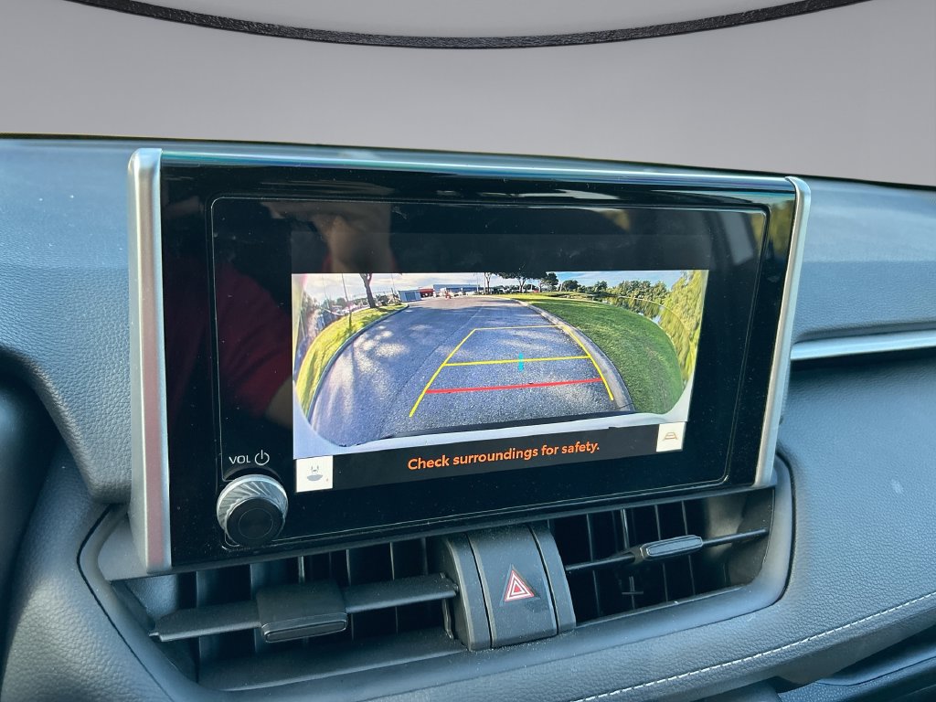 Certified 2025 Toyota RAV4 XLE FWD image 24