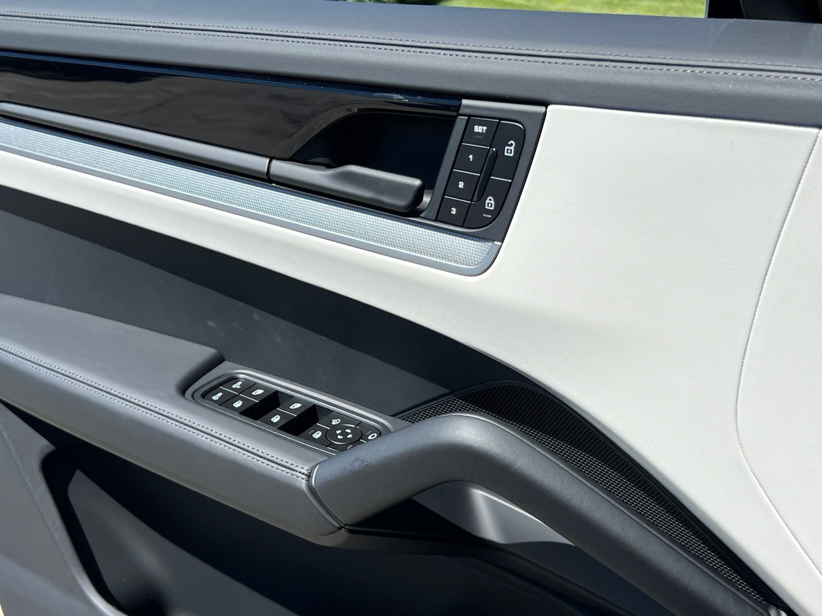 New 2026 Porsche Cayenne AWD/4WD image 34