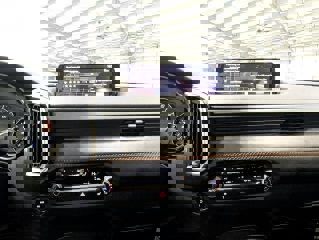 New 2025 MAZDA CX-50 AWD 2.5 Hybrid w/ Premium Pkg image 24