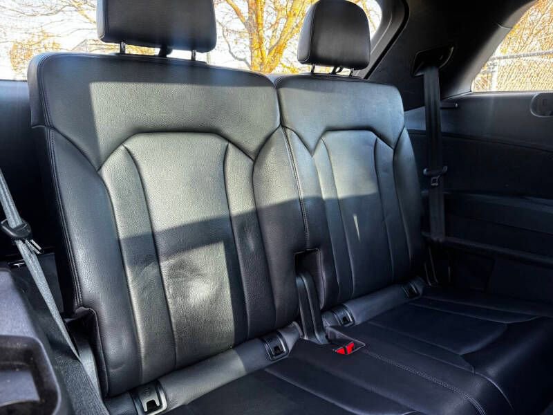 Used 2017 Audi Q7 2.0T Premium Plus image 14