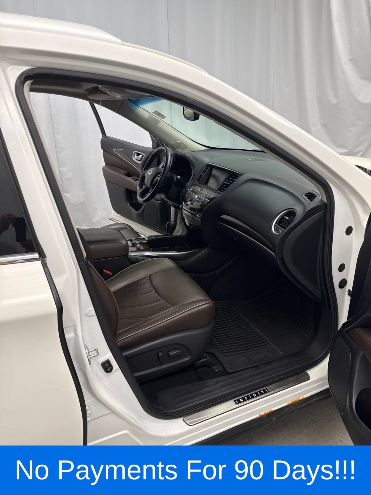 Used 2013 INFINITI JX35 AWD w/ Premium Pkg image 29