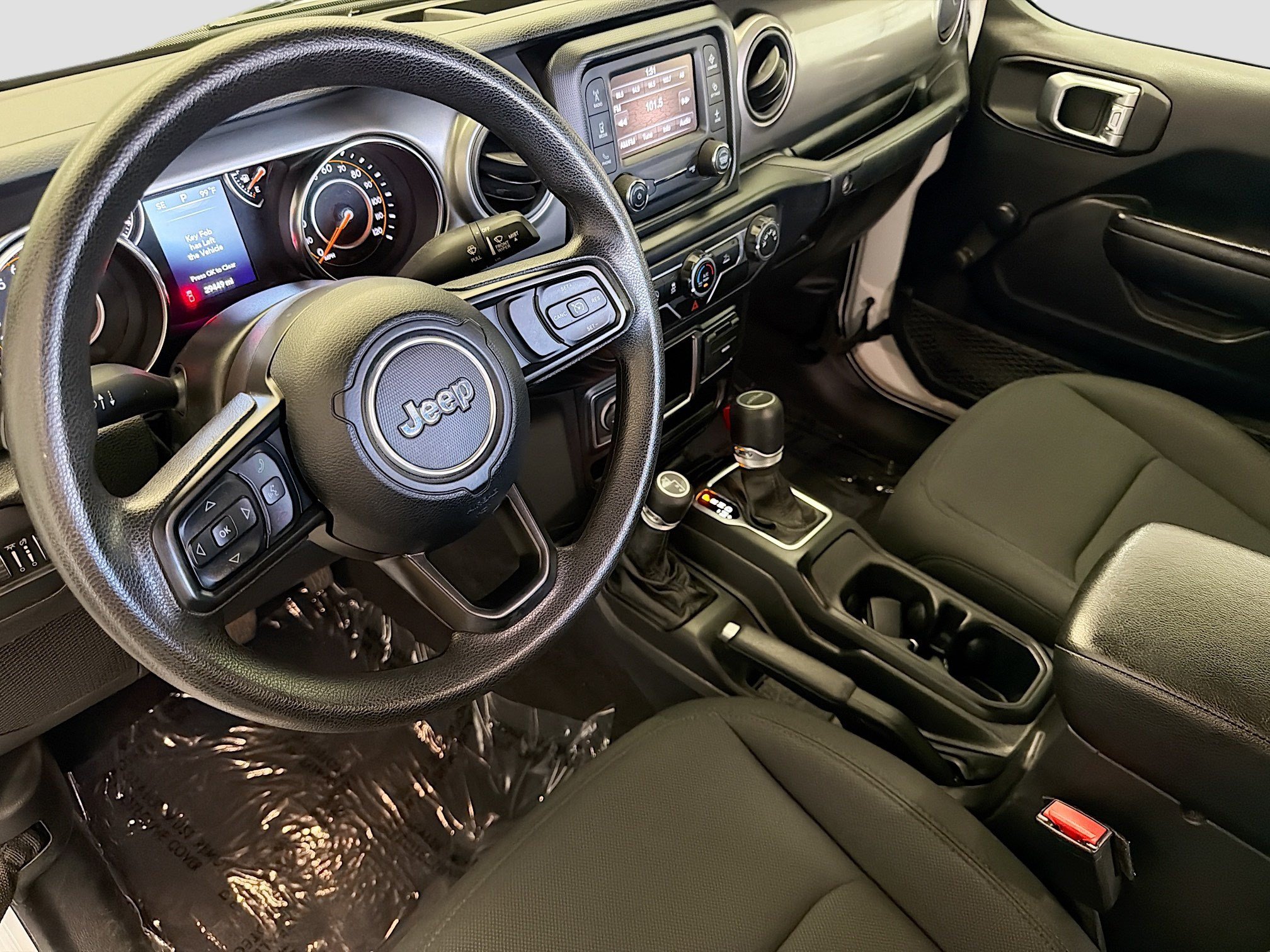Used 2021 Jeep Gladiator Sport AWD/4WD image 7