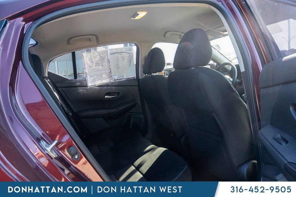 Used 2021 Nissan Sentra SV image 19