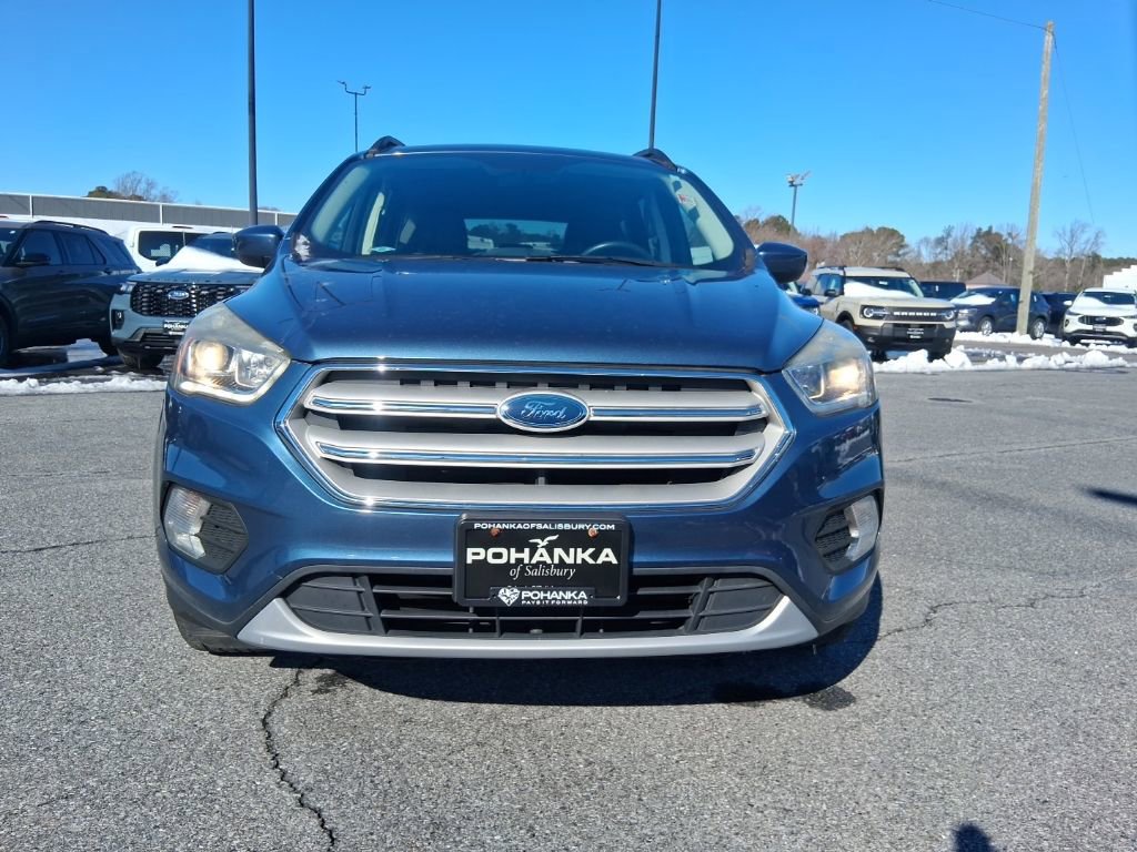 Used 2018 Ford Escape SEL image 2