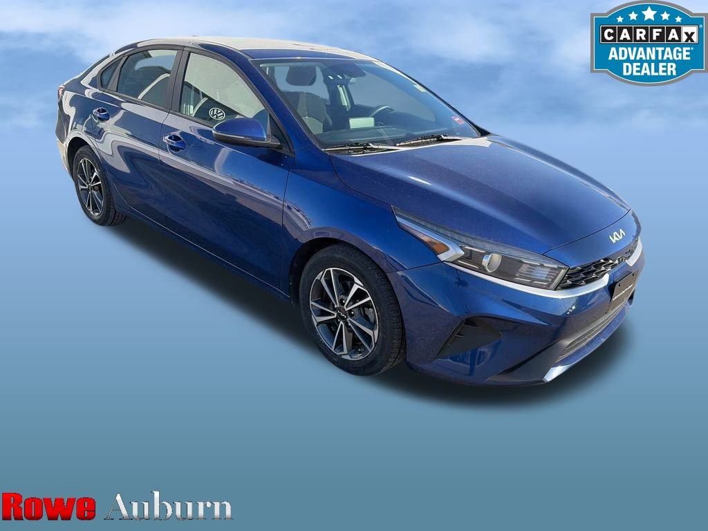 Used 2023 Kia Forte LXS w/ LXS Technology Package FWD image 1