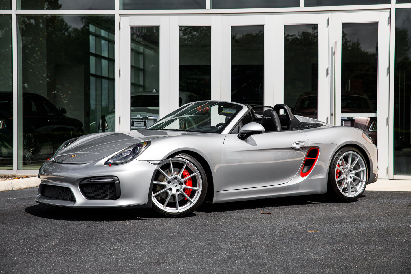 Used 2016 Porsche Boxster Spyder RWD image 1