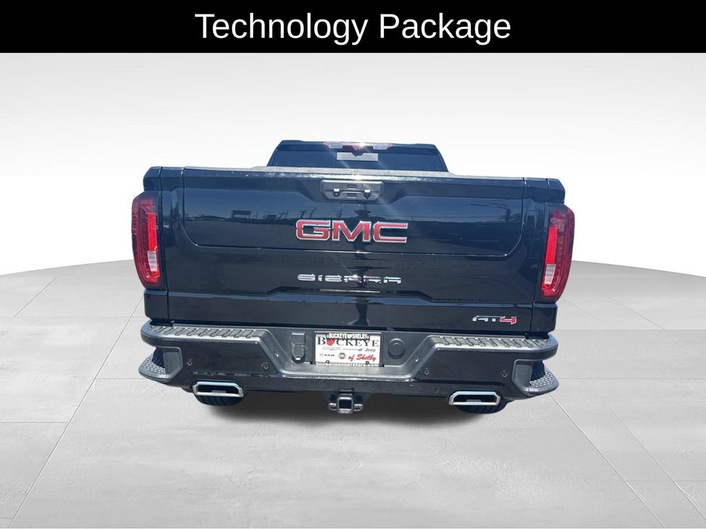 Used 2022 GMC Sierra 1500 AT4 w/ AT4 Premium Package AWD/4WD image 4