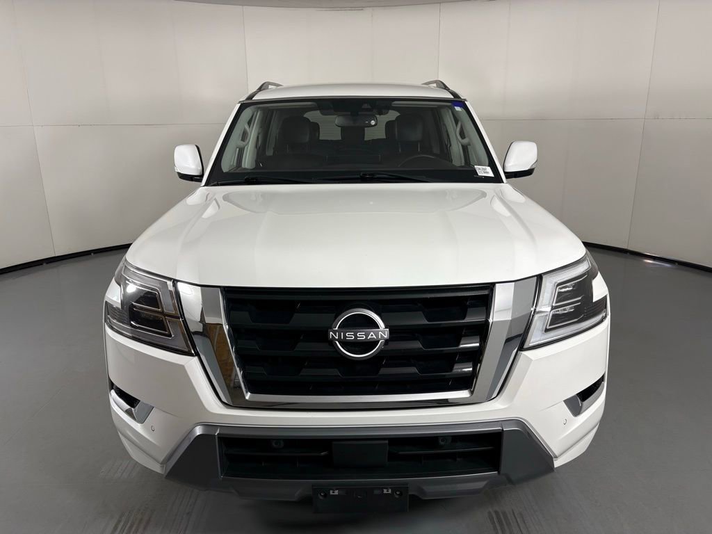 Used 2023 Nissan Armada SV RWD image 3