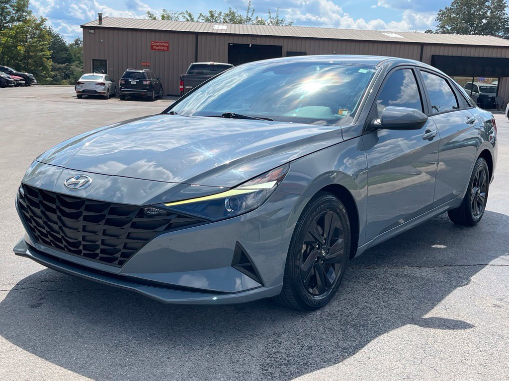 Used 2021 Hyundai Elantra SEL FWD image 5