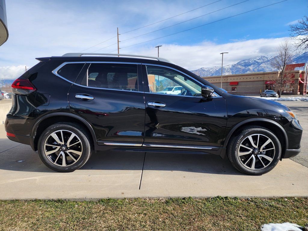 Used 2020 Nissan Rogue SL image 4