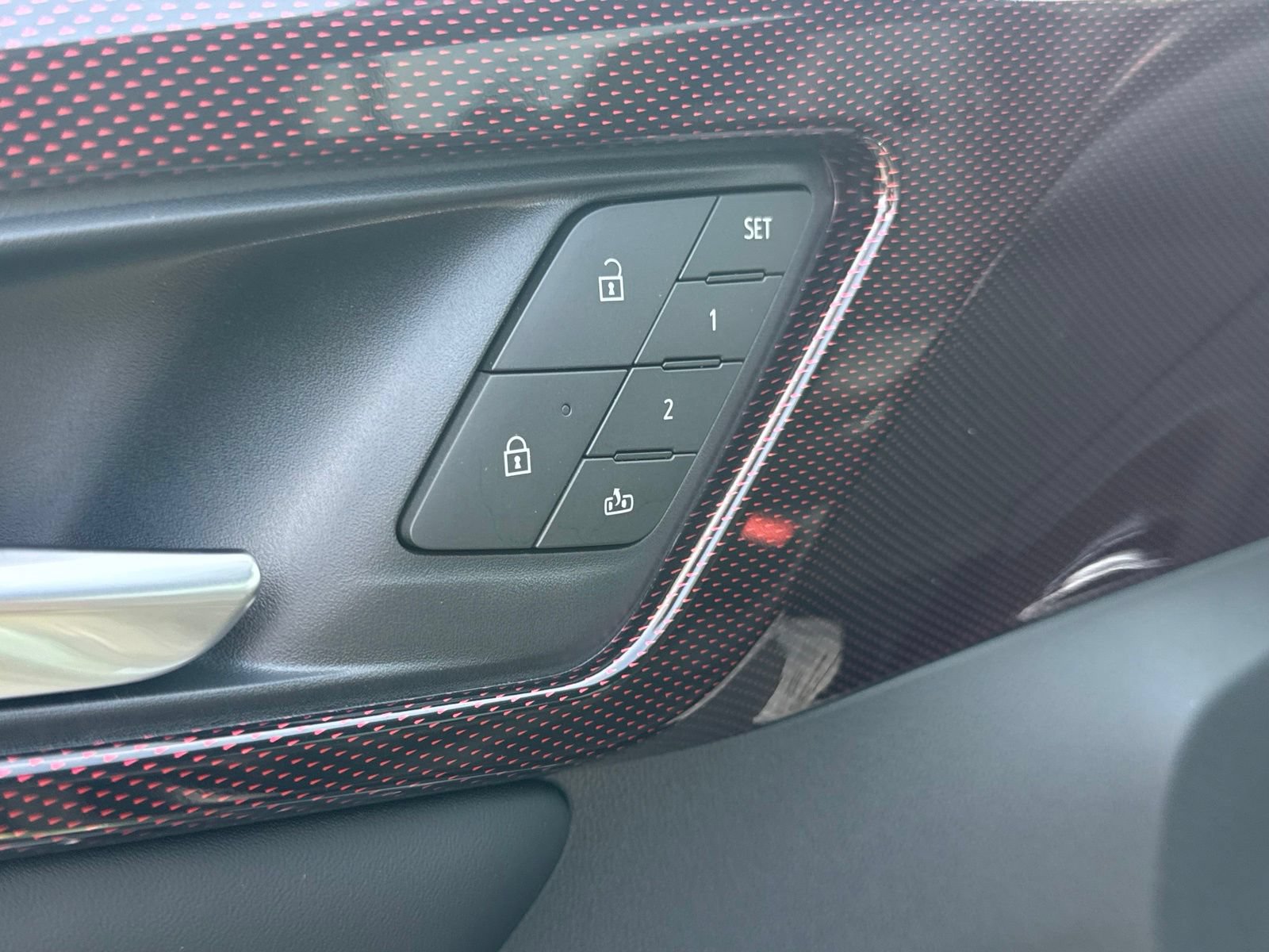 New 2027 Chevrolet Traverse RS AWD/4WD image 12