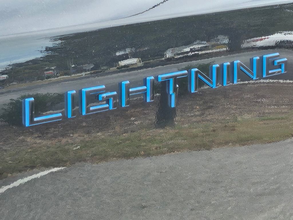New 2025 Ford F150 Lightning Flash image 26