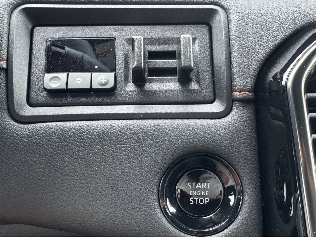 New 2025 Nissan Armada PRO-4X image 21