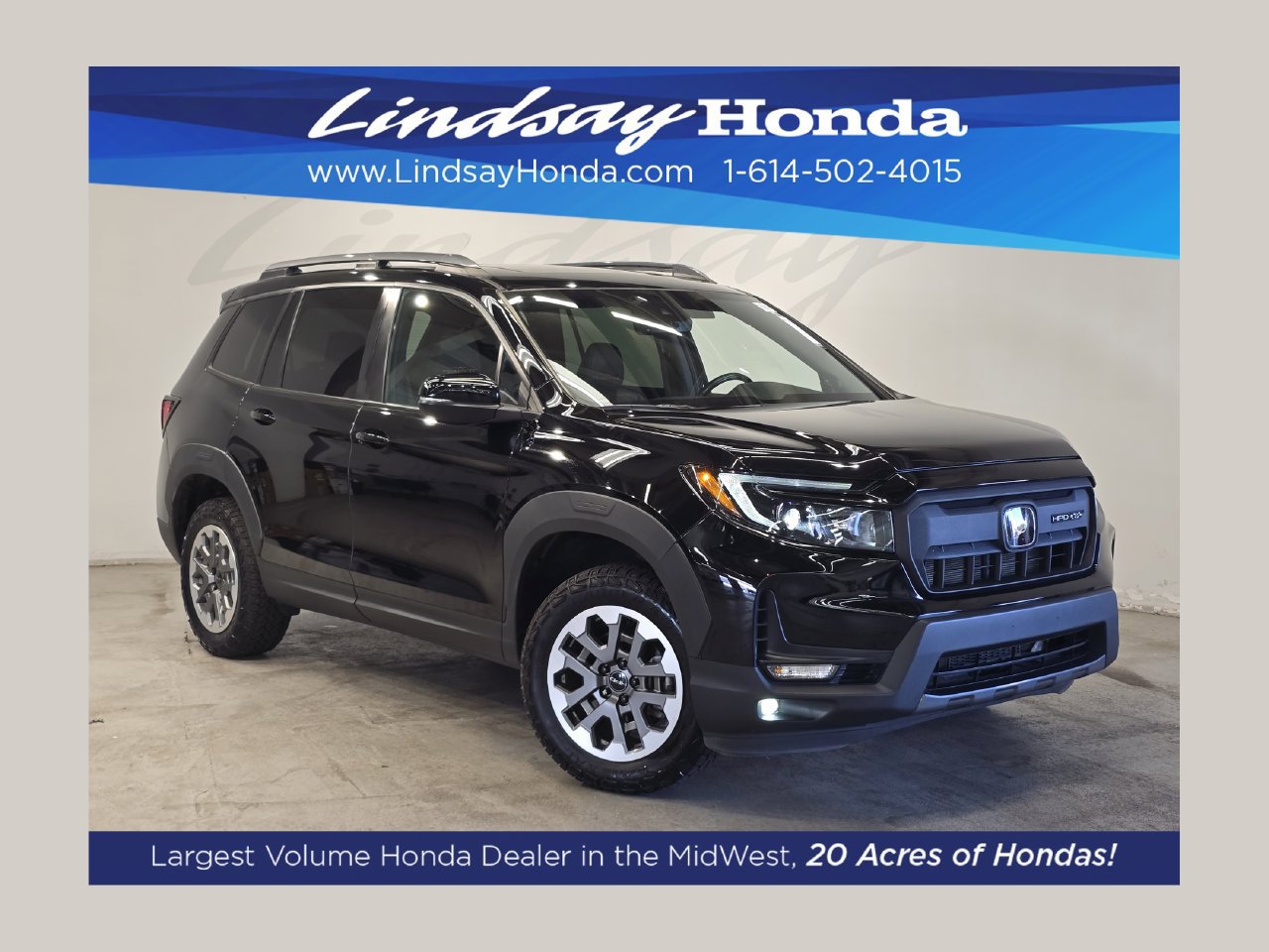 Used 2025 Honda Passport TrailSport image 1