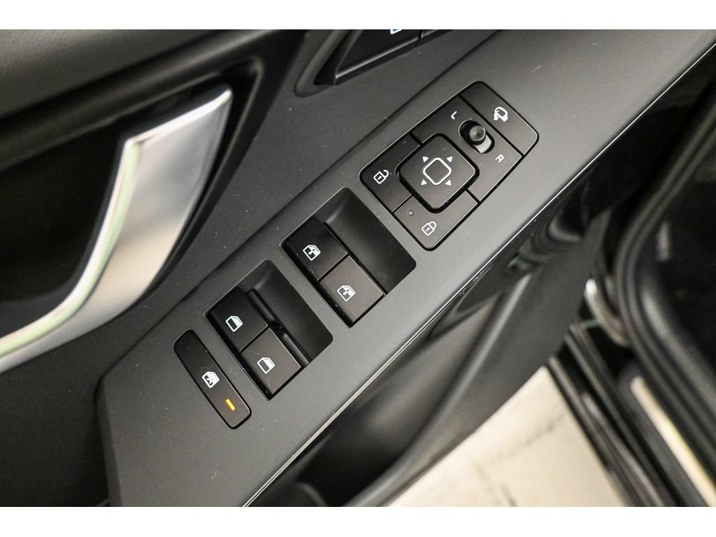 Certified 2025 Kia Niro Wave w/ Wave Preserve Package FWD image 19