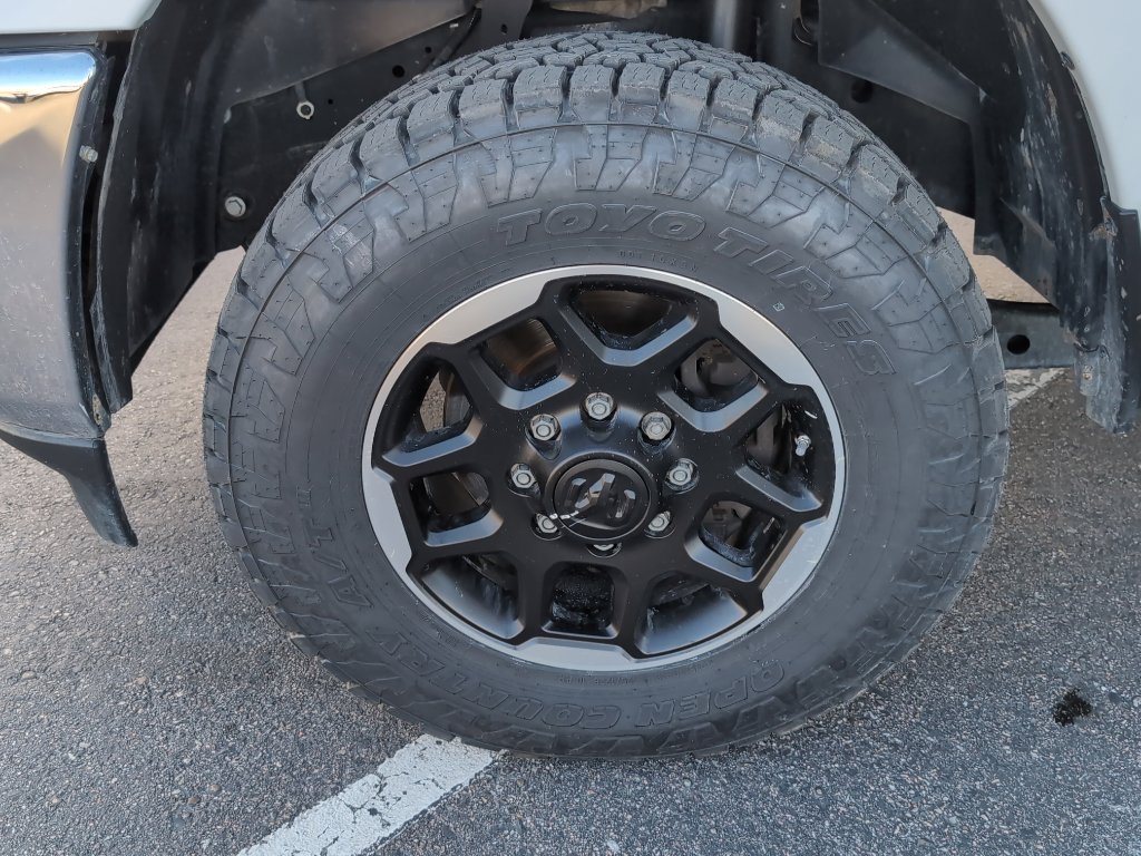 Used 2023 RAM 3500 Tradesman w/ Chrome Appearance Group image 36