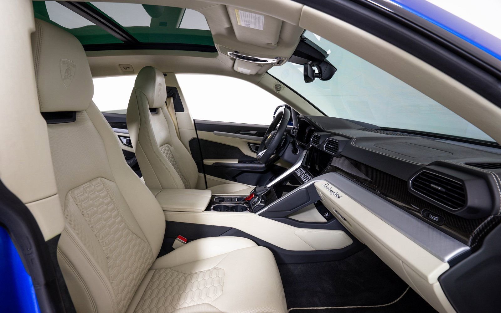 Used 2021 Lamborghini Urus image 12