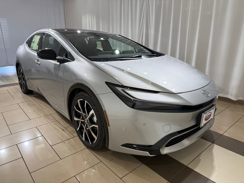 New 2026 Toyota Prius Plug-In Hybrid image 7